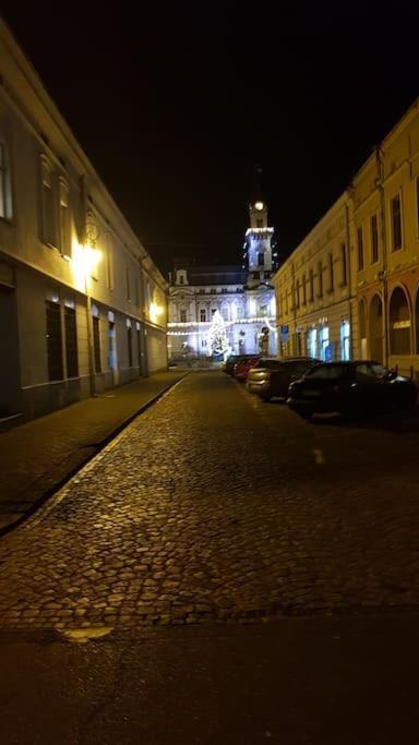 Komfortowy Apartament W Centrum Nowego Sacza Nowy Sącz Esterno foto